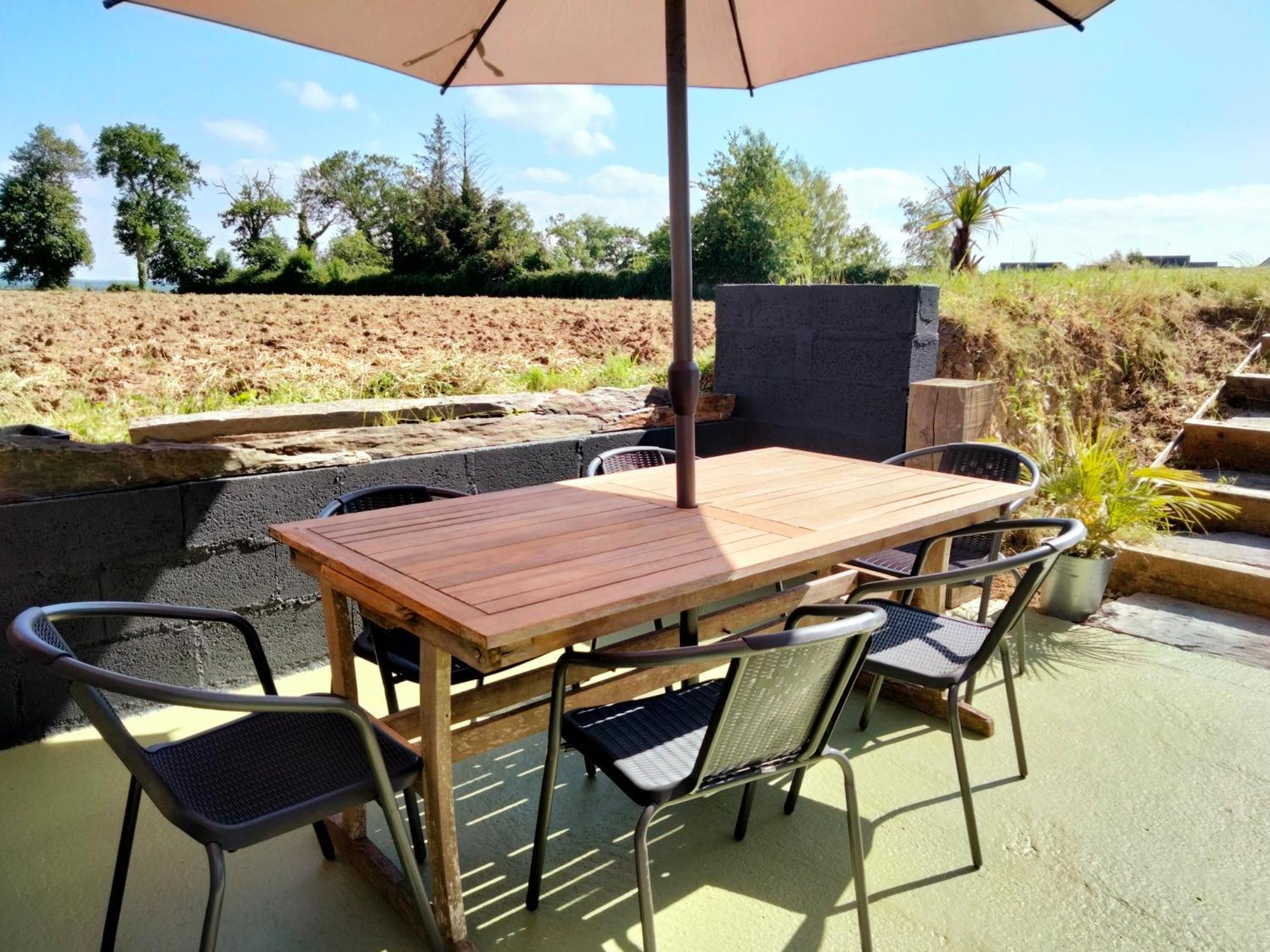 Holiday home 3 En Bord De Rance La Ville-es-Nonais